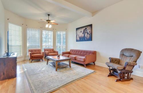 Westminster House | Serene 50-Acre Nature Retreat Near Melissa & Anna