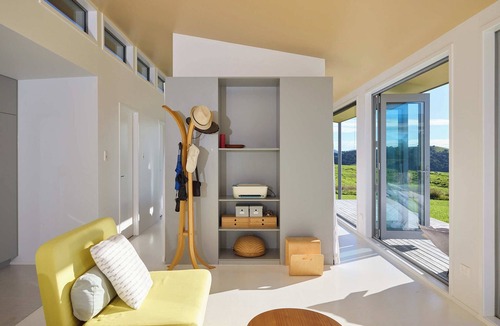 Kaiwaka House | Serene and expansive, this is the perfect retreat from the city