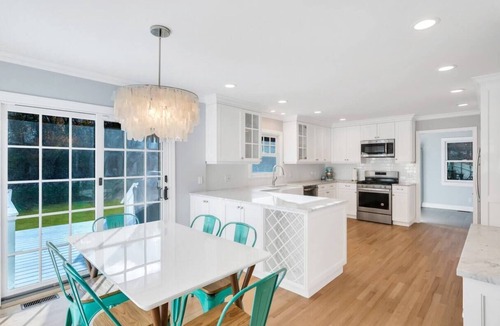 Mattituck House | Serene and spacious 5-bedroom home in lovely Mattituck minutes from Love Lane
