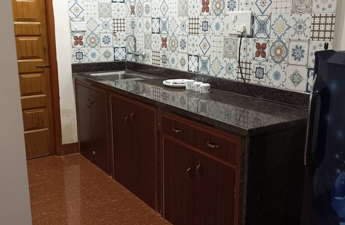 Fatona House | Serene and very friendly Village settings. Spacious and homely Atmosphere