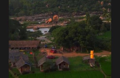 Sanapur House | Serene Boulders Hampi