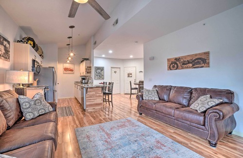 Branson Condo | Serene Branson Penthouse w/Resort Access & Views!
