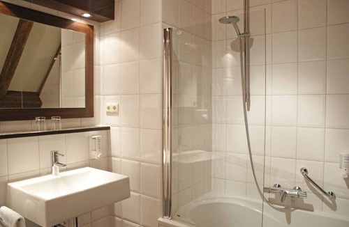 Municipality of Kerkrade Hotel | Serene Castle Hideaway | Outdoor Dining & Free Parking | Near GaiaZOO