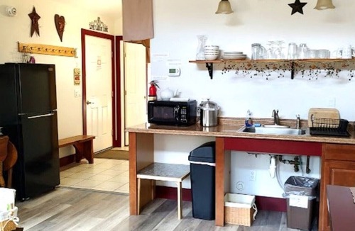 Hyde Park Apartment | Serene Country Cabins 2 In the heart of Vermont