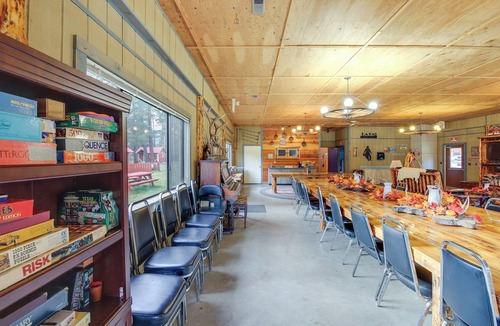 De Borgia Apartment | Serene Deborgia Hideaway: Hiking & Fishing Nearby