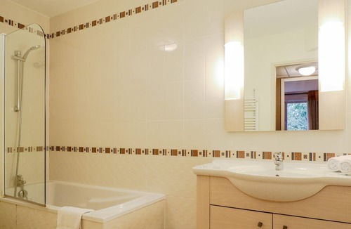 Divonne-les-Bains Hotel | Serene Divonne-les-Bains escape close to Nature parks & the famous Lake Geneva
