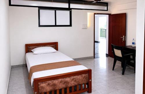 Alwaye Cabin | Serene Enclave