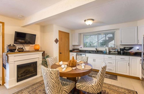 Sequim Apartment | Serene Escape at Ramblin Rose #3 Peaceful Retreat