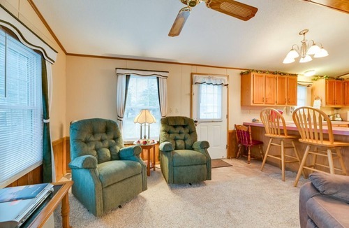 Lakemont House | Serene Getaway Centrally Located in the FLX