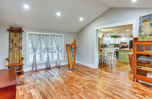 Parker Ford House | Serene Getaway w/Trail Access in Chester Springs