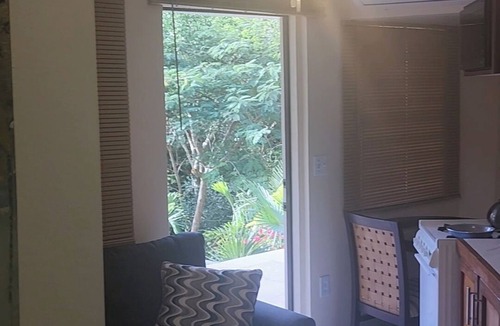 Estate Pastory Villa | Serene Hideaway - Perfect Efficiency