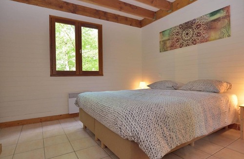 Cussac House | Serene holiday home with private terrace
