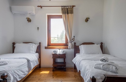 Bozcaada Villa | Serene House with Backyard in Bozcaada