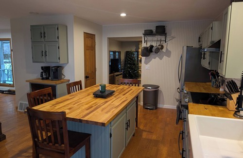 Village of Harrison House | Serene Lake Winnebago Home next to High Cliff, 40 Minutes to Oshkosh/Green Bay