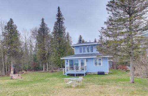 Baileys Harbor House | Serene Lakefront Baileys Harbor Home w/Deck!