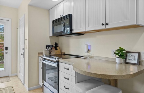 Spring Harbor House | Serene Lakefront Escape 2BR + Loft!