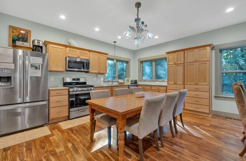 Rhododendron Cabin | Serene Leilani Cottage along the Sandy River, Hot Tub, BBQ, dogs welcome