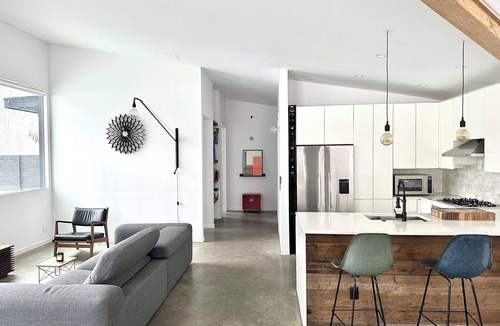 New Paltz House | Serene Modern 3-bedroom house with WiFi in peaceful Hudson Valley