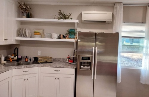 Abbeville House | Serene Modern Space on a Pecan Grove near Historic Downtown Abbeville