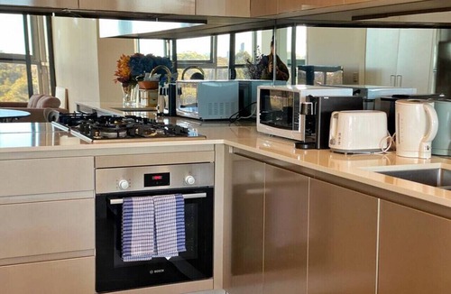 Wentworth Point Apartment | Serene Parkside Retreat 2Brs@ close 2 Olympic park