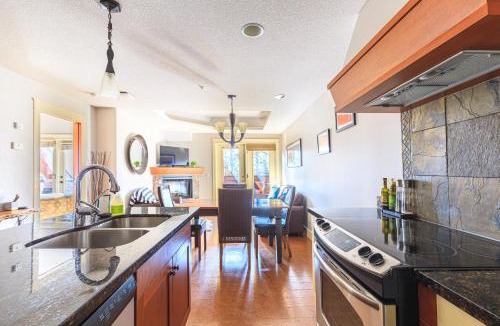 Canmore House | Serene Spruce at Solara Resort