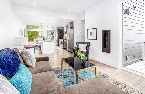 South Addition Condo | Serene waterfront condo with balcony, full kitchen & washer/dryer - dogs welcome