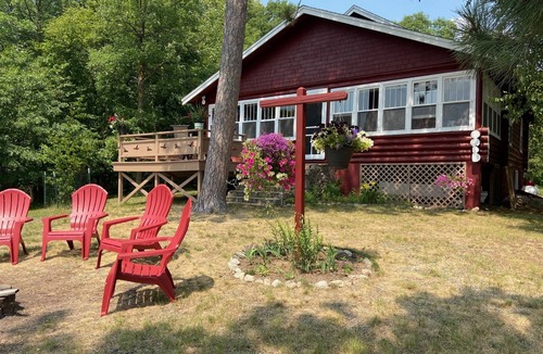 Nevis Cabin | Serenity Bay!