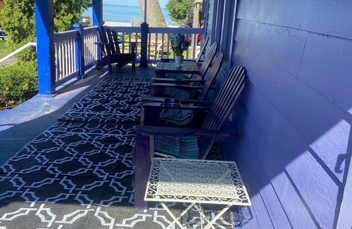 Durhamville House | Serenity Beach House.Perfect For Families!
