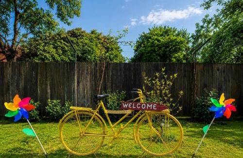Arcani House | Serenity Garden Villa