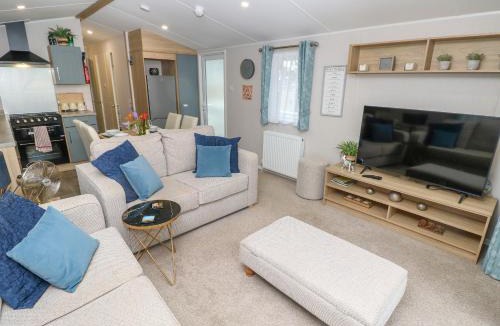 Cowes House | Serenity