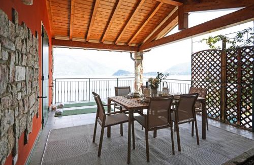 Menaggio Apartment | Serenity House