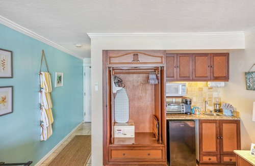 Wailua Apartment | Serenity | Islander on the Beach Oceanfront Studio with AC