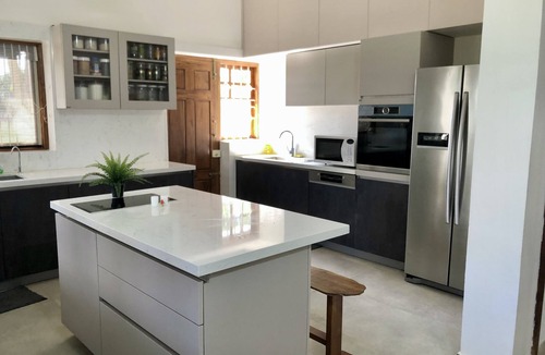 Devanahalli Villa | Serenity Manor: Vacation home near BLR International Airport