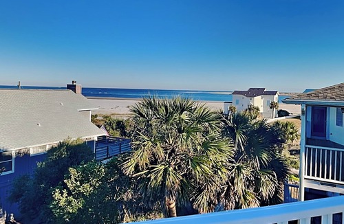 Vilano Beach Cottage | Serenity Now by Distinctive Beach Rentals