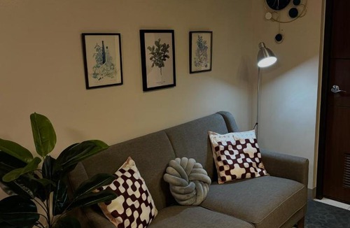 Bonifacio Global City Apartment | Serenity Pads