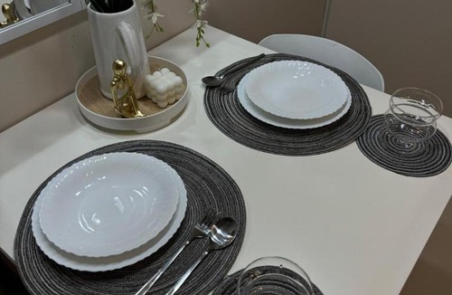 Bonifacio Global City Apartment | Serenity Pads