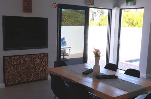 Shelley Point House | SerenShell House