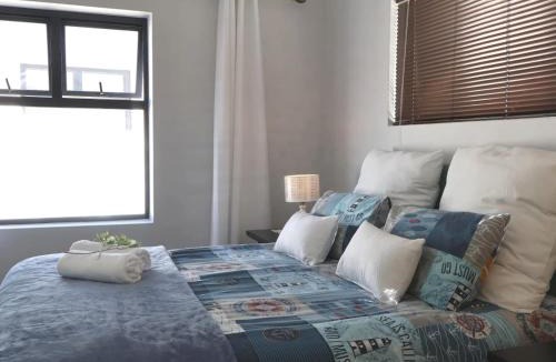 Shelley Point House | SerenShell House