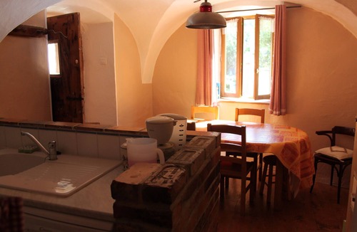 Saint-Chaffrey Apartment | Serre Chevalier Apartment in a house Country, nice amenities.