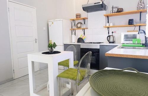 Gaborone Apartment | Serubi Cottage