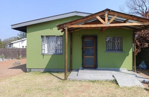 Gaborone Apartment | Serubi Cottage
