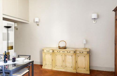 Duomo Apartment | Servi Apartment