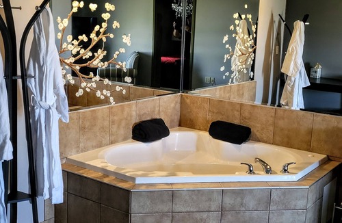 Drayton Valley Hotel | Service Plus Inns & Suites Drayton Valley