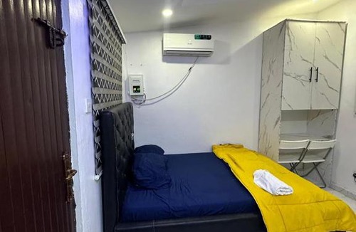 Lagos Apartment | Serviced Self Contained Room At Aquaview estate Ogudu, 15 mins to the Airport