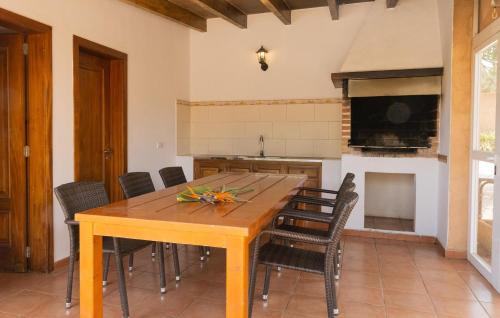 Campos Villa | Ses Angoixes