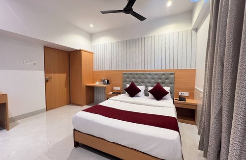 Sector 11 Hotel | Setrac Orange