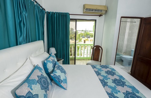 Ensanche Isabelita Hotel | Setup Hotels