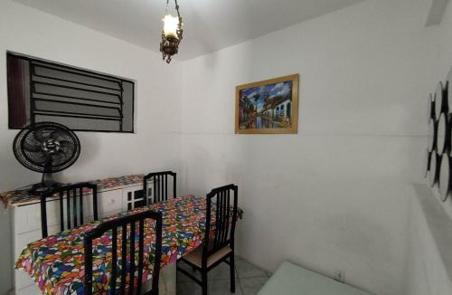 Centro de Vila Velha House | Seu Apto Centro 7 Excelente Local 5 Camas Até 6 Pessoas 2Q Ar Cond Geladeira Fogao TV Bem Simples Econômico
