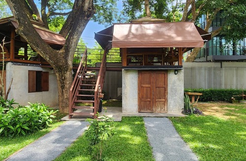 Pai Cabin | Seven 50s