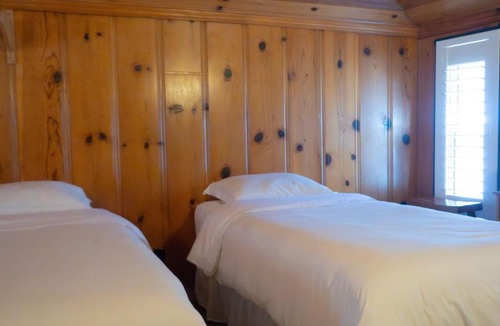 Kaweah Hotel | Seven Circles Lodge&Retreat